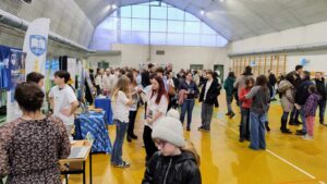 Targi Edukacyjne „Czas decyzji” w naszej szkole – krok ku przyszłości!