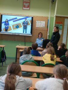 Lekcja bezpieczeństwa w sieci dla uczniów klas 3–4